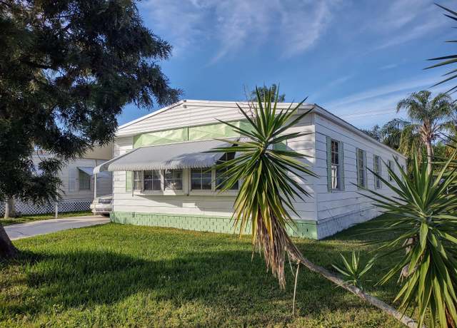 Property at 146 W Caribbean, Port Saint Lucie, FL 34952, 2 beds, 2 baths