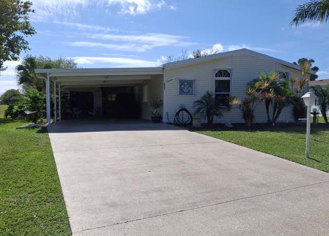 Property at 3042 Five Iron Dr, Port Saint Lucie, FL 34952, 2 beds, 2 baths