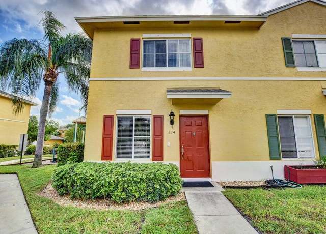 Property at 514 W Bloxham St, Lantana, FL 33462, 2 beds, 2.5 baths