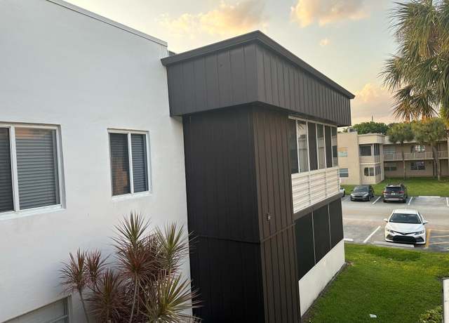 Property at 1003 Normandy U Trl Unit U, Delray Beach, FL 33484, 2 beds, 2 baths