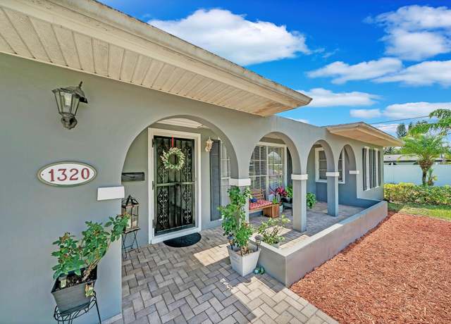 Property at 1320 SE San Sovina Ter, Port Saint Lucie, FL 34953, 2 beds, 2 baths