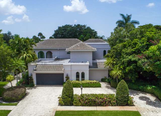Property at 7972 Mandarin Dr, Boca Raton, FL 33433, 4 beds, 4.5 baths