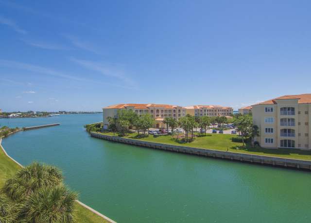Property at 6 Harbour Isle Dr E Ph 01, Fort Pierce, FL 34949, 2 beds, 2 baths