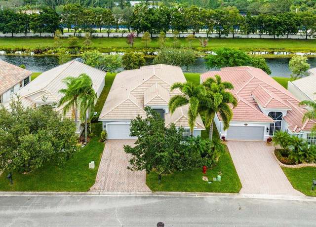 Property at 9587 Positano Way, Lake Worth, FL 33467, 3 beds, 2 baths