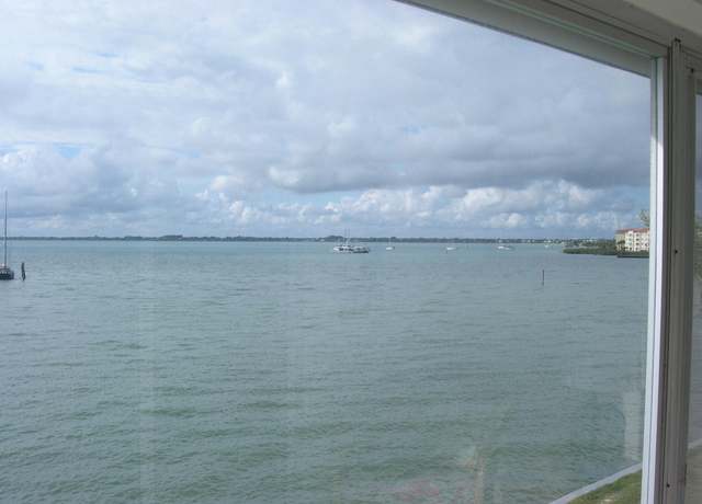Property at 1223 Bayshore Dr #302, Fort Pierce, FL 34949, 2 beds, 2 baths
