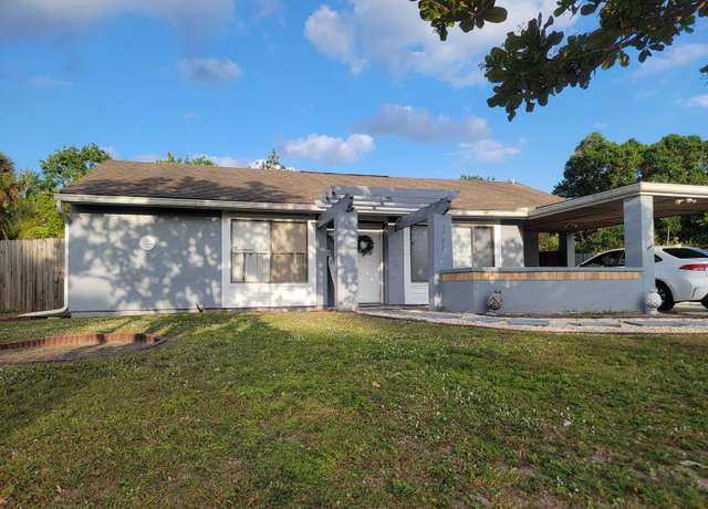 Property at 1781 SE Vesthaven Ct, Port Saint Lucie, FL 34952, 2 beds, 2 baths
