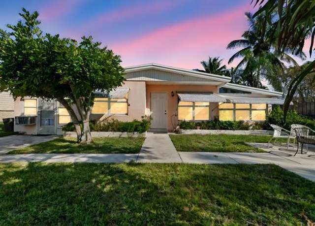 Property at 3027 SE Orchid St, Stuart, FL 34997, 2 beds, 2 baths