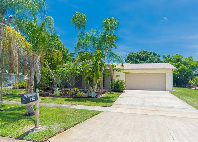 Property at 309 NE Jonquil St, Port Saint Lucie, FL 34983, 2 beds, 2 baths