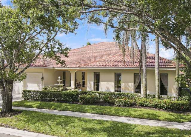 Property at 18951 Painted Leaf Ct, Jupiter, FL 33458, 3 beds, 2.5 baths