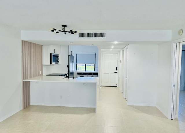 Property at 4236 Deste Ct #208, Lake Worth, FL 33467, 1 bed, 1 bath