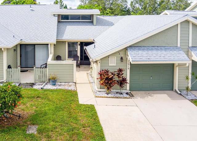 Property at 1518 SE Dewberry Ct, Port Saint Lucie, FL 34952, 2 beds, 2 baths