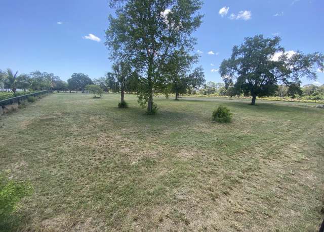 Property at 2098 Johnston Rd, Fort Pierce, FL 34951