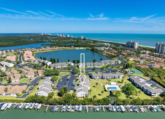 Property at 3212 S Lakeview Cir Unit 10-205, Fort Pierce, FL 34949, 2 beds, 2 baths