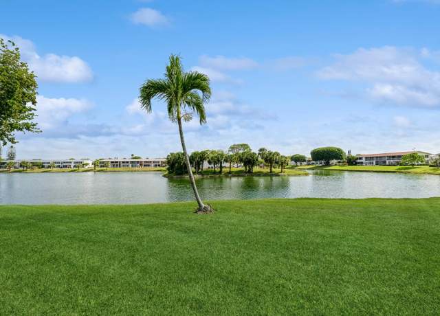 Property at 118 Somerset F, West Palm Beach, FL 33417, 2 beds, 2 baths