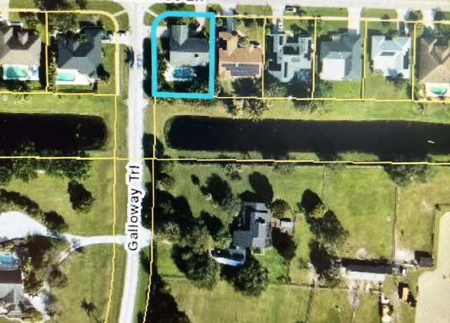 Property at 1855 Primrose Ln, Wellington, FL 33414, 3 beds, 2.5 baths
