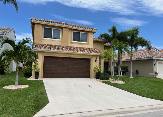 Property at 7381 Chesapeake Cir, Boynton Beach, FL 33436, 3 beds, 2.5 baths