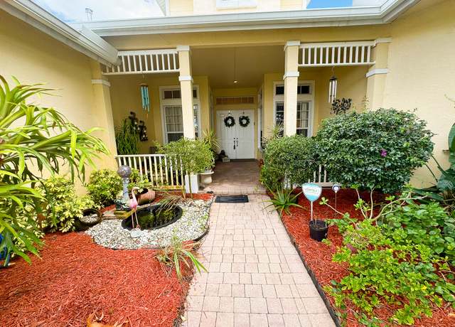 Property at 224 NW Pleasant Grove Way, Port Saint Lucie, FL 34986, 4 beds, 3 baths