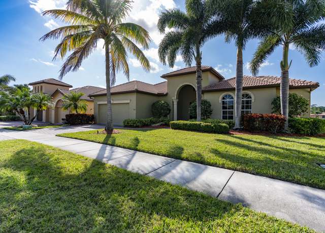 Property at 883 SW Grand Reserves Blvd, Port Saint Lucie, FL 34986, 4 beds, 3 baths