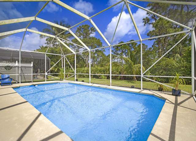 Property at 7004 SE Twin Oaks Cir, Stuart, FL 34997, 3 beds, 2 baths
