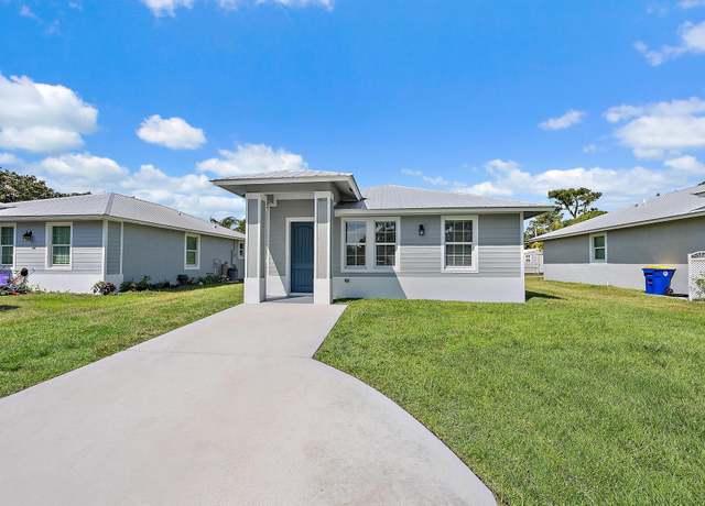 Property at 4822 SE Flounder Ave, Stuart, FL 34997, 3 beds, 2 baths