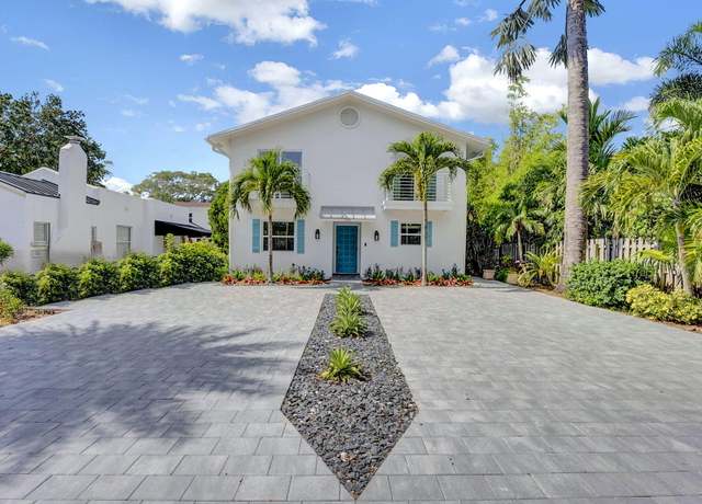 Property at 218 NE 10th St, Delray Beach, FL 33444, 6 beds, 3.5 baths