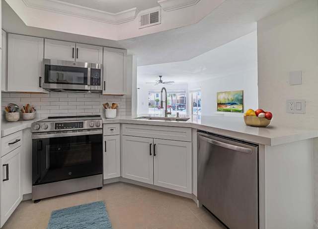 Property at 815 W Boynton Beach Blvd Unit 12-106, Boynton Beach, FL 33426, 2 beds, 2 baths