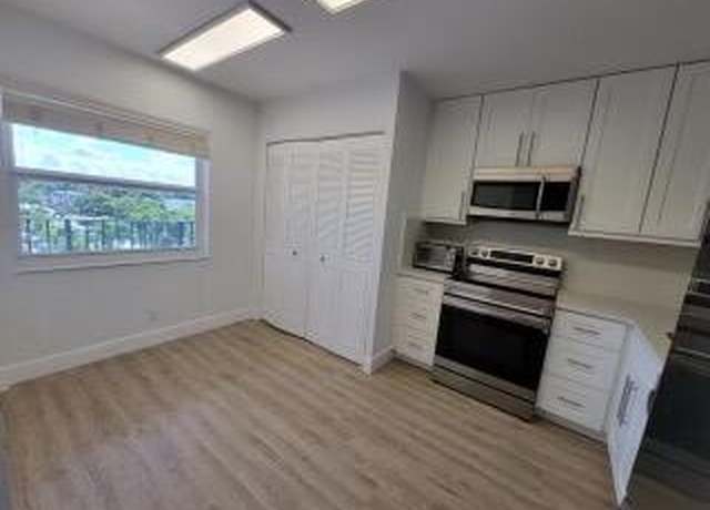 Property at 6650 S Oriole Blvd #4080, Delray Beach, FL 33446, 2 beds, 2 baths