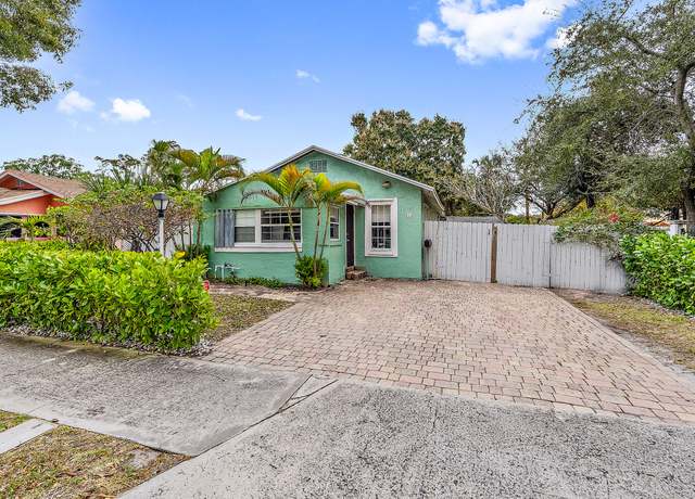Property at 524 50th St, West Palm Beach, FL 33407, 2 beds, 2 baths