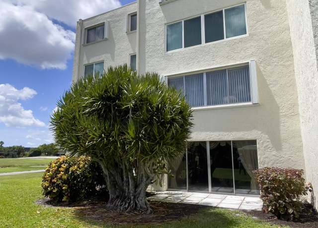 Property at 6768 10th Ave N #115, Lake Worth, FL 33467, 3 beds, 2 baths