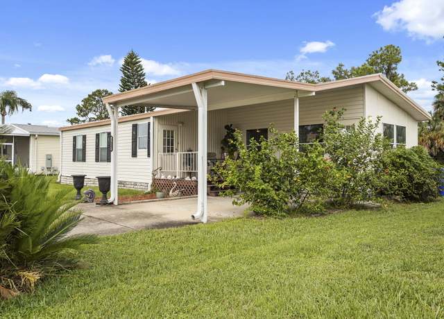 Property at 1657 Elkhart Cir, Tavares, FL 32778, 2 beds, 1.5 baths