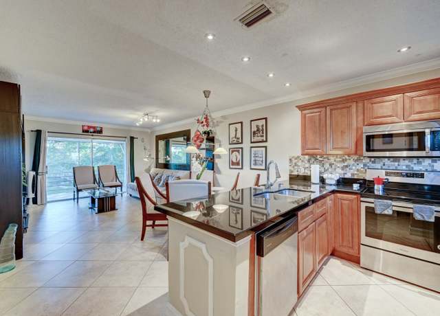 Property at 5102 NW 36th St #604, Lauderdale Lakes, FL 33319, 2 beds, 2 baths