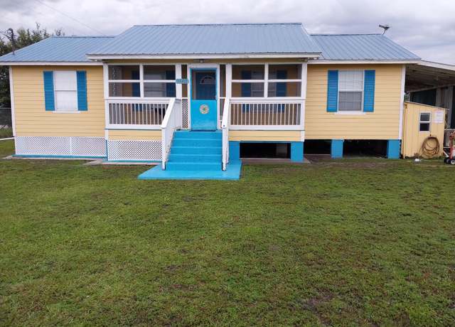 Property at 14412 NW 264th St, Okeechobee, FL 34972, 4 beds, 2 baths