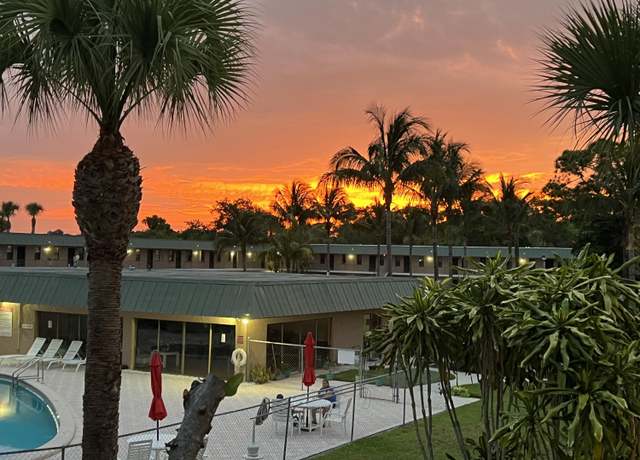 Property at 1081 SE Monterey Rd Unit 3-17, Stuart, FL 34994, 1 bed, 1 bath
