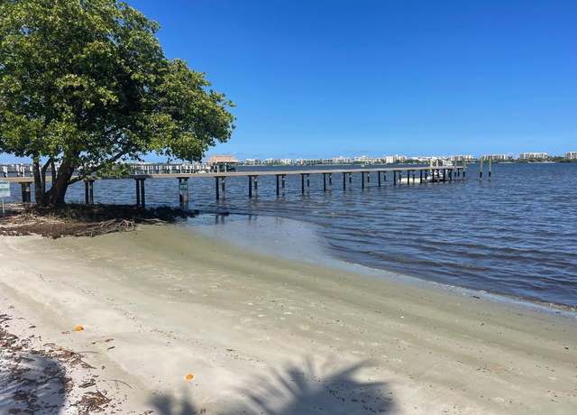 Property at 1432 S Lakeside Dr #11, Lake Worth Beach, FL 33460, 1 bed, 1 bath