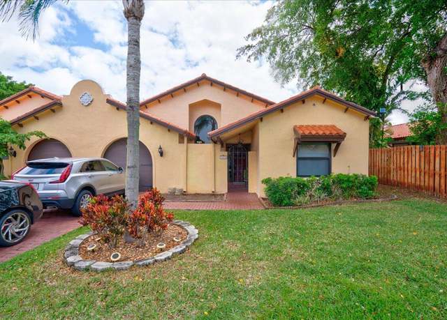 Property at 13676 Cortez Dr, Delray Beach, FL 33484, 3 beds, 2 baths