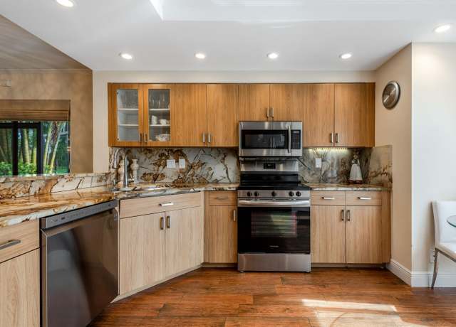 Property at 15981 Loch Katrine Trl #7203, Delray Beach, FL 33446, 2 beds, 2 baths