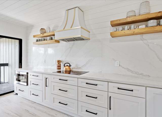 Property at 13230 Polo Club Rd Unit A207, Wellington, FL 33414, 3 beds, 3 baths