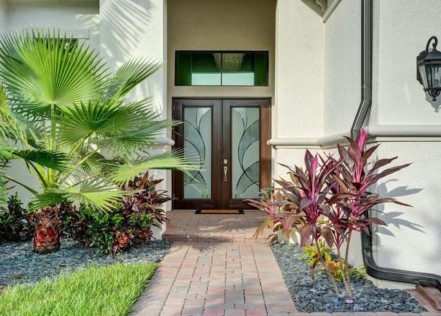 Property at 7943 Deer Lake Court Ct, Parkland, FL 33067, 3 beds, 2.5 baths