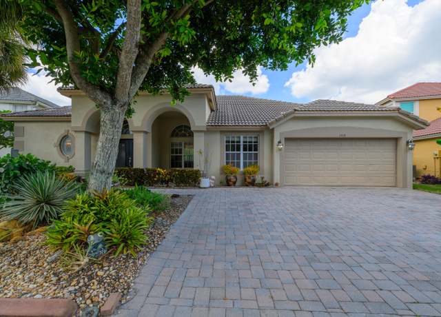 Property at 3968 W Hamilton, West Palm Beach, FL 33411, 5 beds, 3 baths