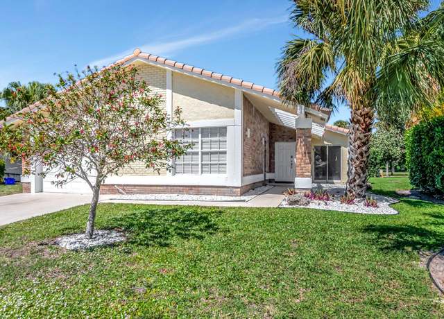 Property at 19635 Back Nine Dr, Boca Raton, FL 33498, 3 beds, 2 baths