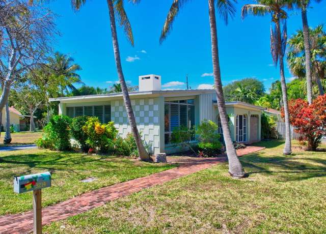 Property at 3214 Pierson Dr, Delray Beach, FL 33483, 3 beds, 2 baths