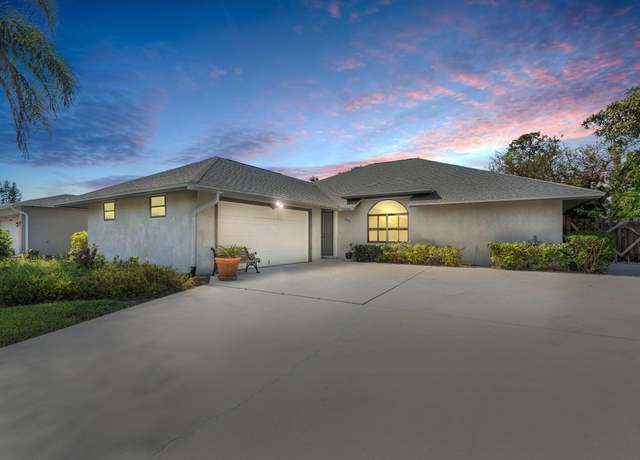 Property at 2356 SE Calcutta Cir, Port Saint Lucie, FL 34952, 3 beds, 3 baths