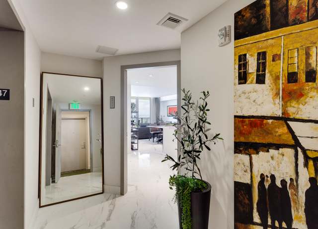 Property at 488 NE 18th St #4711, Miami, FL 33132, 2 beds, 3 baths