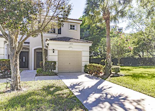 Property at 4895 Palmbrooke Cir, West Palm Beach, FL 33417, 3 beds, 2.5 baths