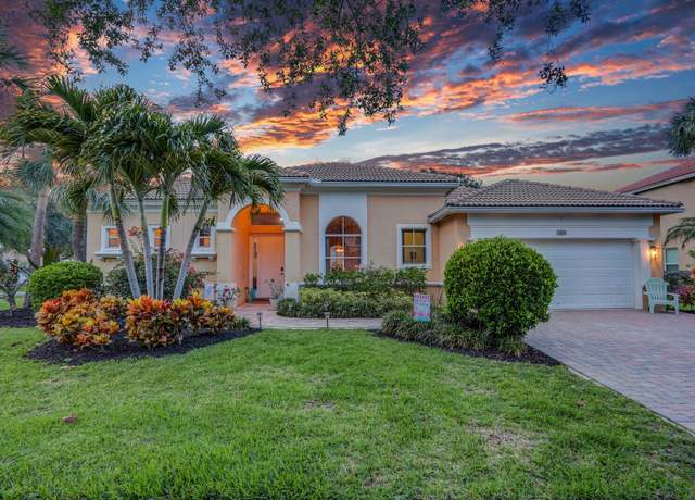 Property at 146 Magnolia Way, Tequesta, FL 33469, 3 beds, 3 baths