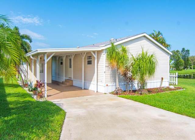Property at 7 Violetta Ln, Port Saint Lucie, FL 34952, 2 beds, 2 baths
