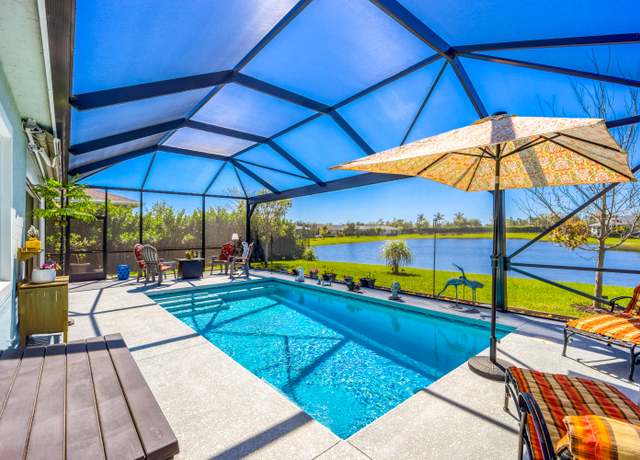 Property at 786 SE Woodbine Rd, Port Saint Lucie, FL 34984, 3 beds, 3 baths