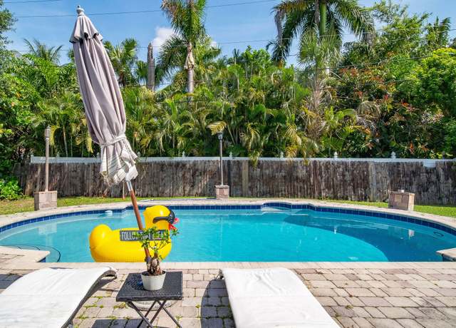 Property at 941 NW 26th Ct, Wilton Manors, FL 33311, 3 beds, 2 baths