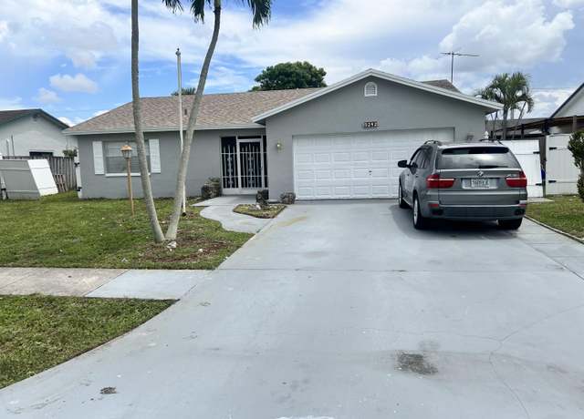 Property at 9242 SW 18th Rd, Boca Raton, FL 33428, 3 beds