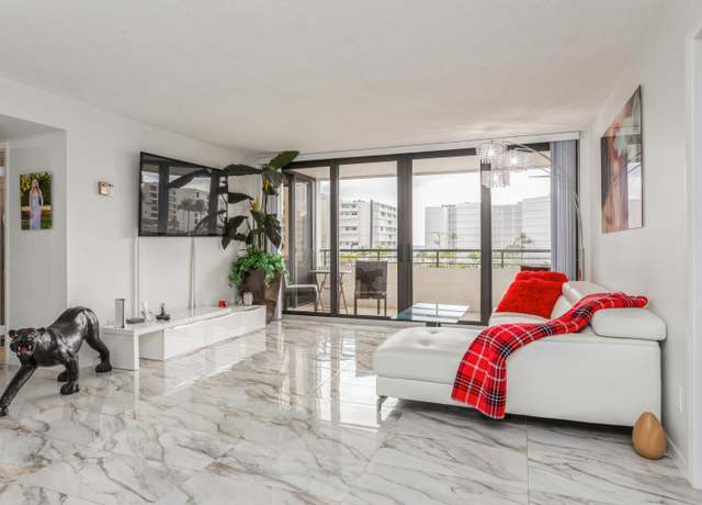 Property at 3589 S Ocean Blvd #403, South Palm Beach, FL 33480, 2 beds, 2 baths